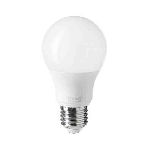 Светодиодная лампочка E27 806 лм, беспроводное регулирование теплый белый/шаровидный молочный TRÅDFRI ТРОДФРИ арт. 70410070